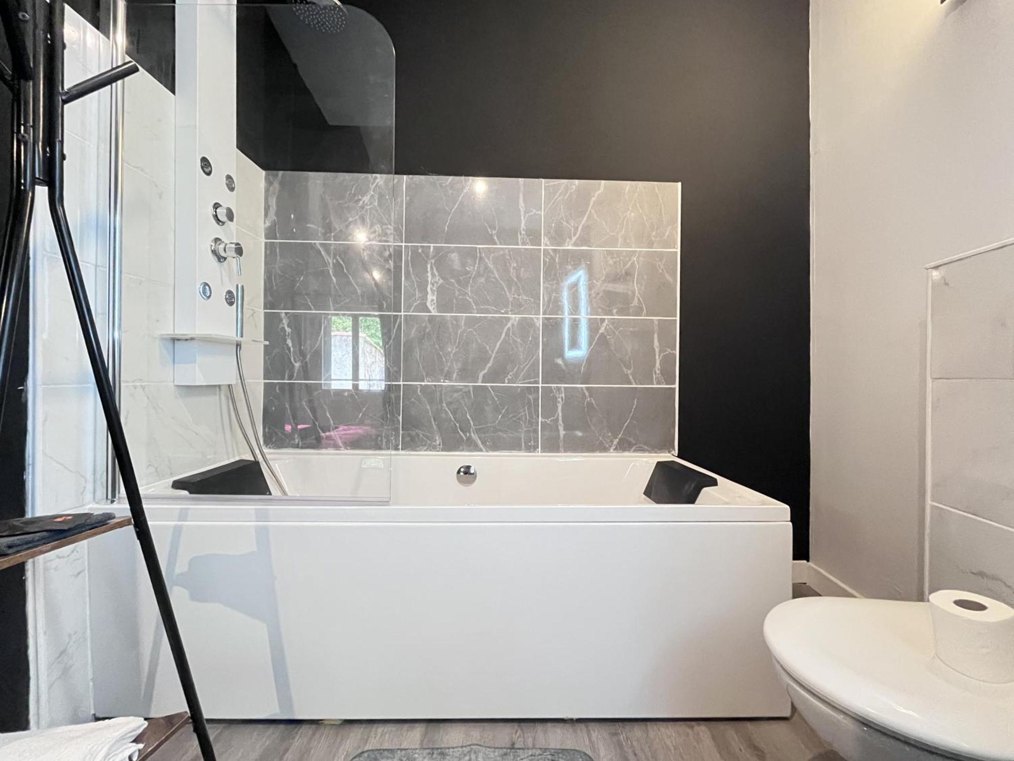 נרבון Studio Baignoire Centre Ville מראה חיצוני תמונה