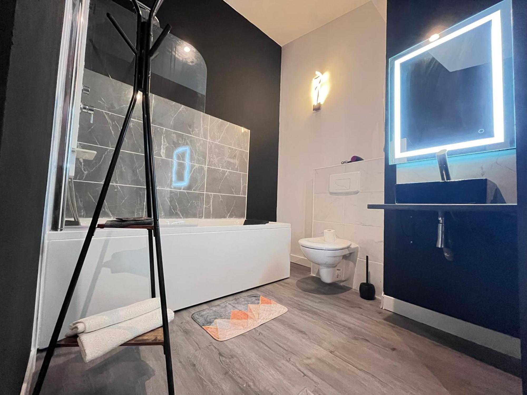 נרבון Studio Baignoire Centre Ville מראה חיצוני תמונה
