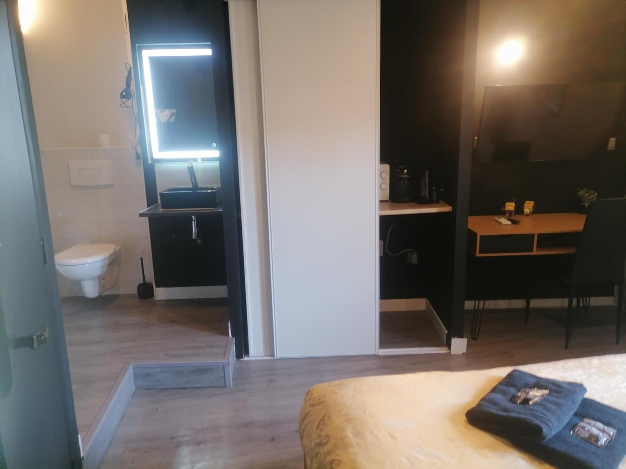 נרבון Studio Baignoire Centre Ville מראה חיצוני תמונה
