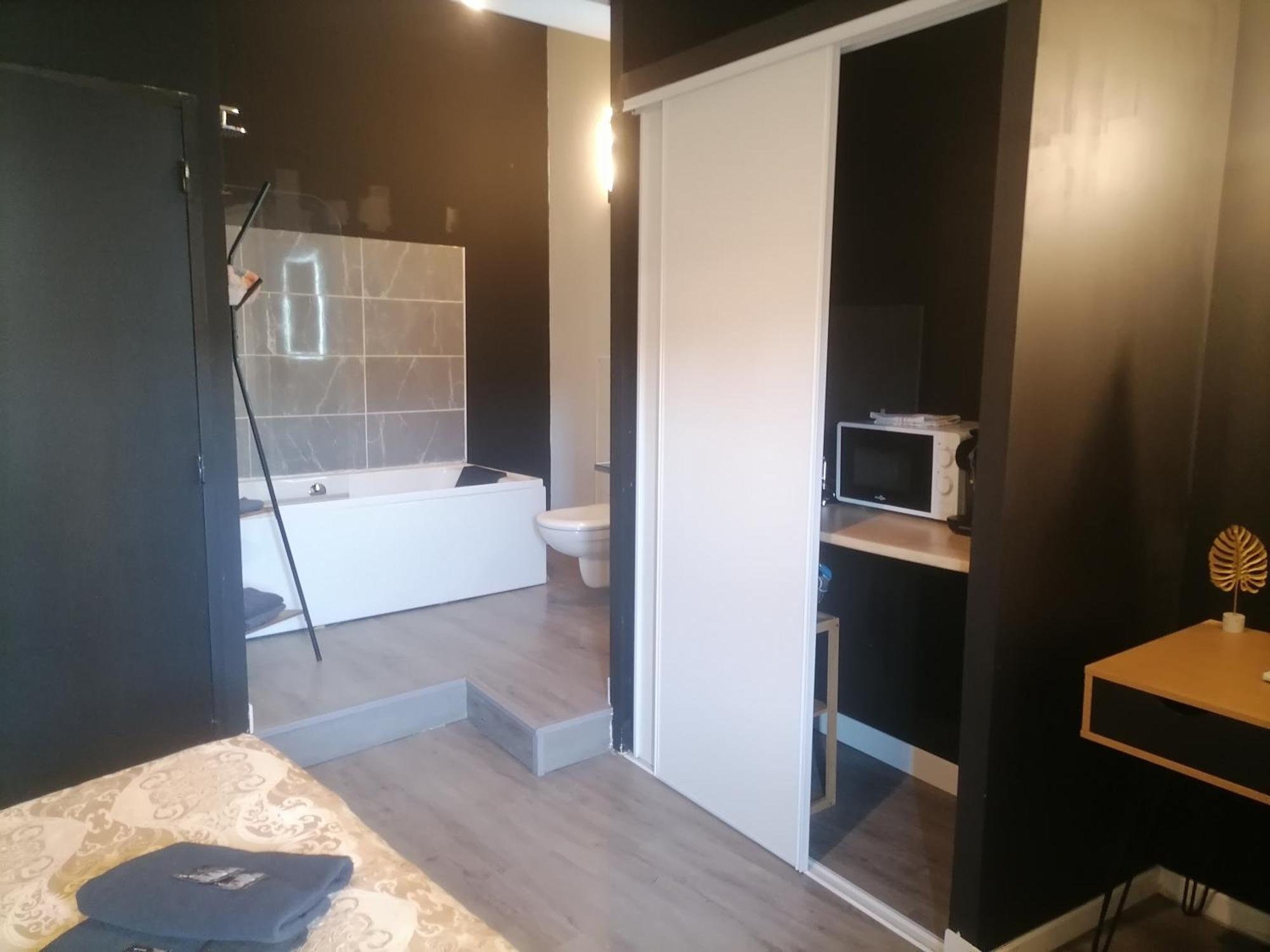 נרבון Studio Baignoire Centre Ville מראה חיצוני תמונה